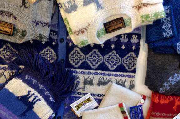 Mido's | 鎌倉、江ノ電由比ガ浜駅前。オリジナルスポーツウェア専門店